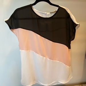 T-shirt/blouse